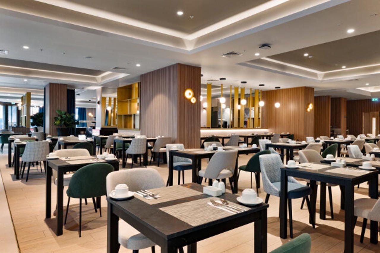 Riu Plaza London Victoria Hotell Exteriör bild