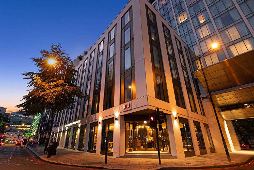 Riu Plaza London Victoria Hotell Exteriör bild